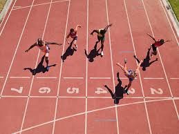 邓恩谈隔扣字母哥：我知道他会来防 心里想必须扣他 我闭上了眼睛