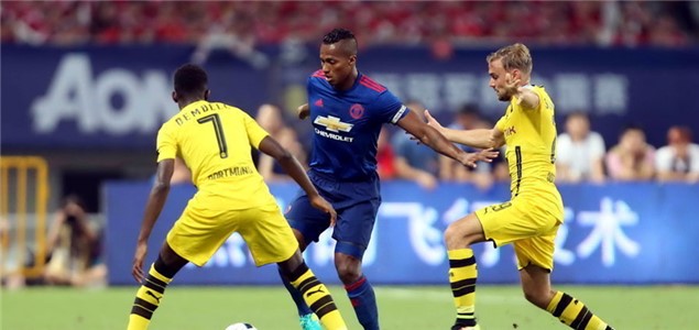 场马拉松 场马拉松